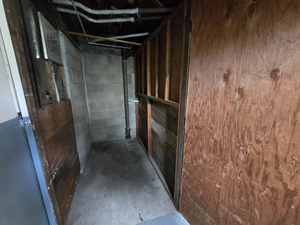 1 bed, 1 bath apartment for rent at 11 Guild St Unit 2R, Quincy — photo 18 of 21