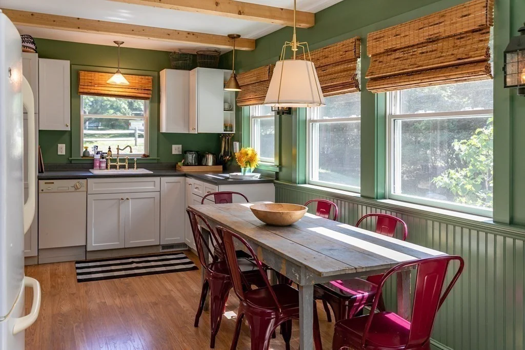 2 bed, 2 bath apartment for rent at 11 Hammett Ln, Chilmark — photo 6 of 20