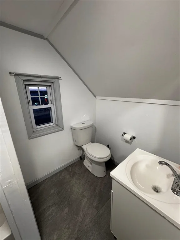 1 bed, 1 bath apartment for rent at 11 Harmony St Unit 3, South End — photo 4 of 10
