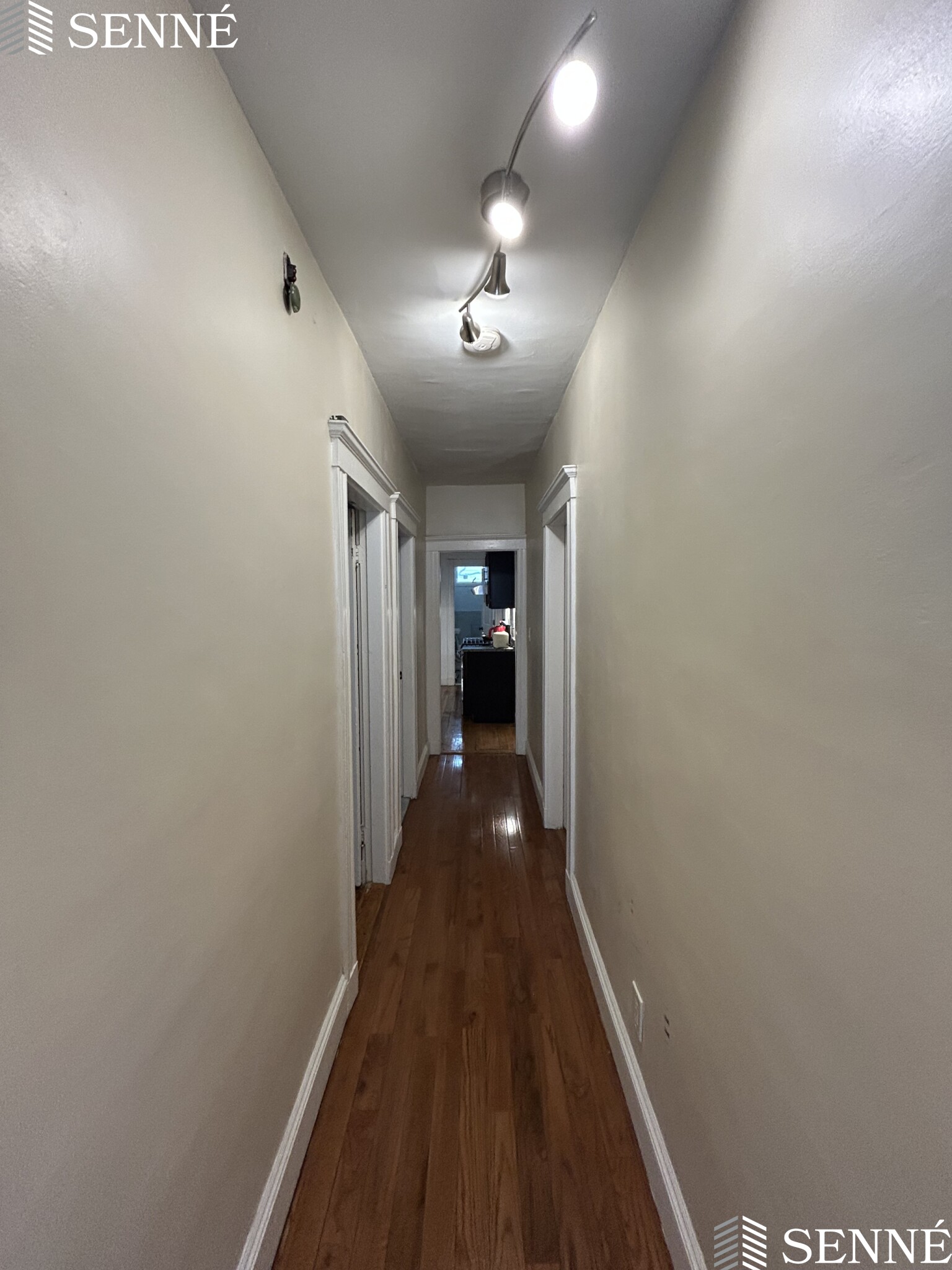 4 bed, 1.5 bath apartment for rent at 11 Harold St Unit 1, Ward Two — photo 6 of 11