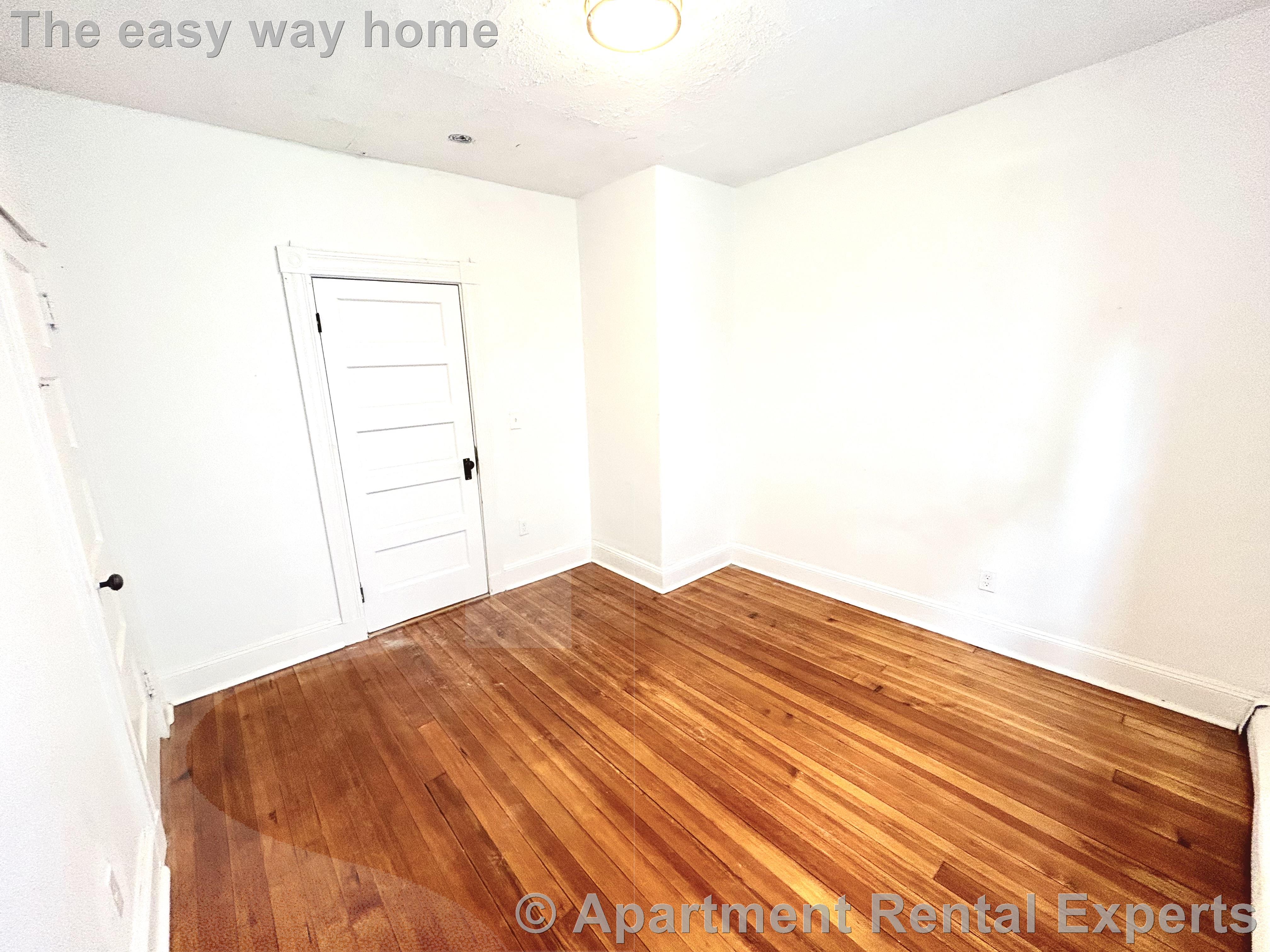4 bed, 1 bath apartment for rent at 11 Harold St Unit 2, Ward Two — photo 12 of 19