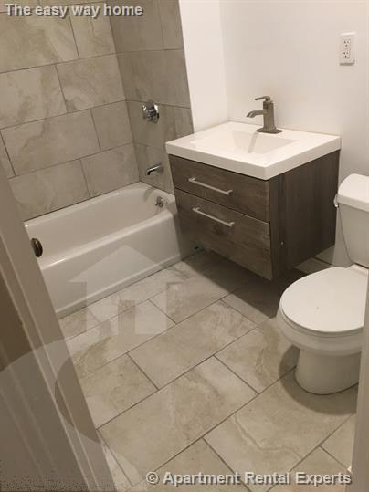 4 bed, 1 bath apartment for rent at 11 Harold St Unit 3, Ward Two — photo 3 of 8
