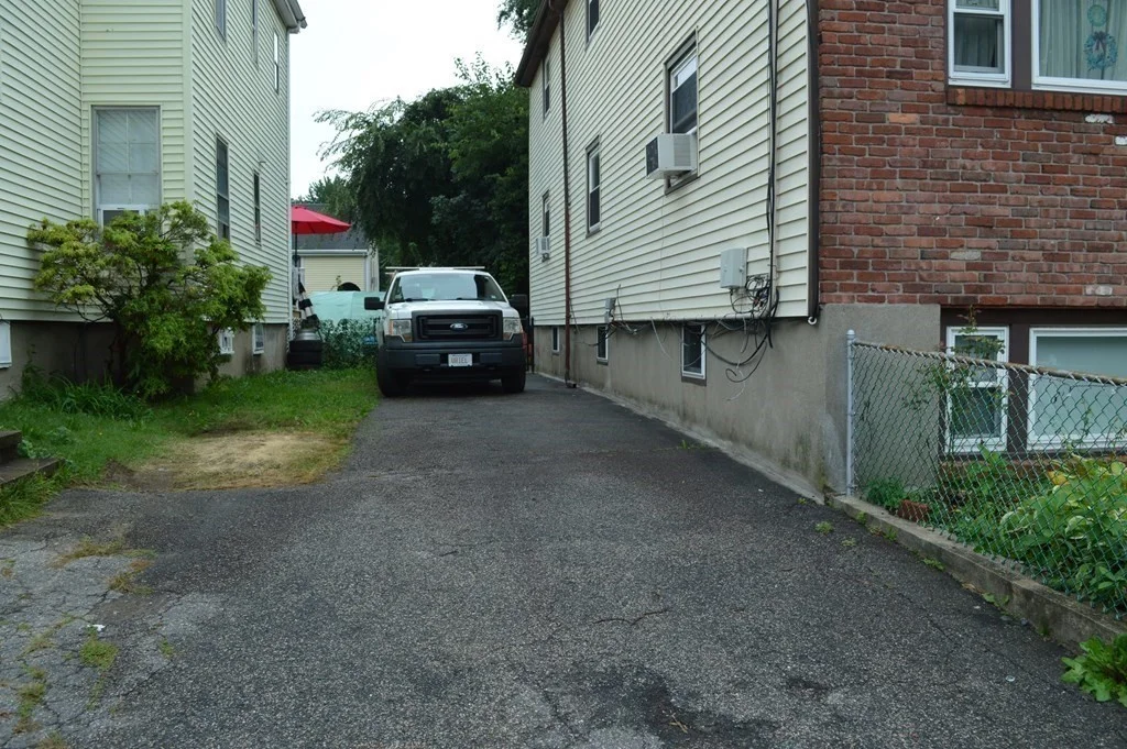 3 bed, 1 bath apartment for rent at 11 Harrison St Unit 2, Roslindale — photo 13 of 20