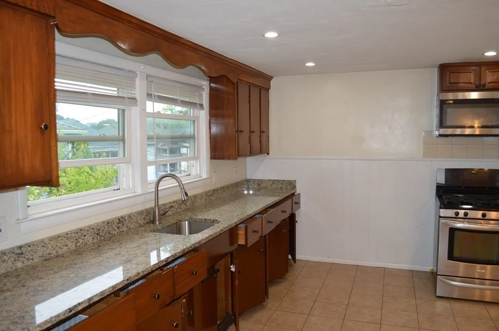 3 bed, 1 bath apartment for rent at 11 Harrison St Unit 2, Roslindale — photo 2 of 20