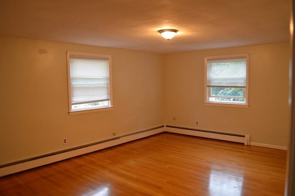 3 bed, 1 bath apartment for rent at 11 Harrison St Unit 2, Roslindale — photo 7 of 20