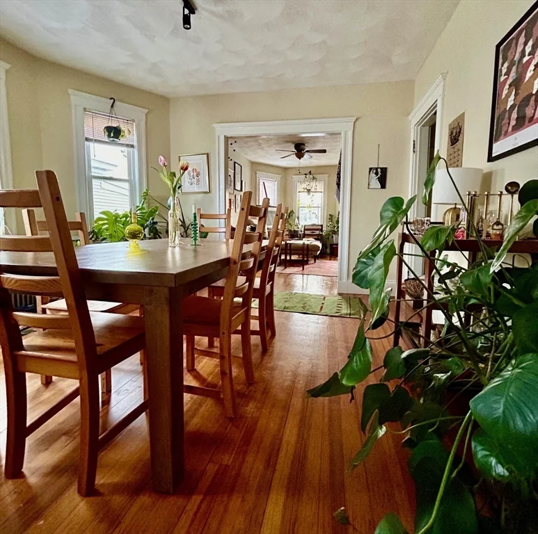 2 bed, 1 bath apartment for rent at 11 Heath Unit 3, Somerville — photo 3 of 15
