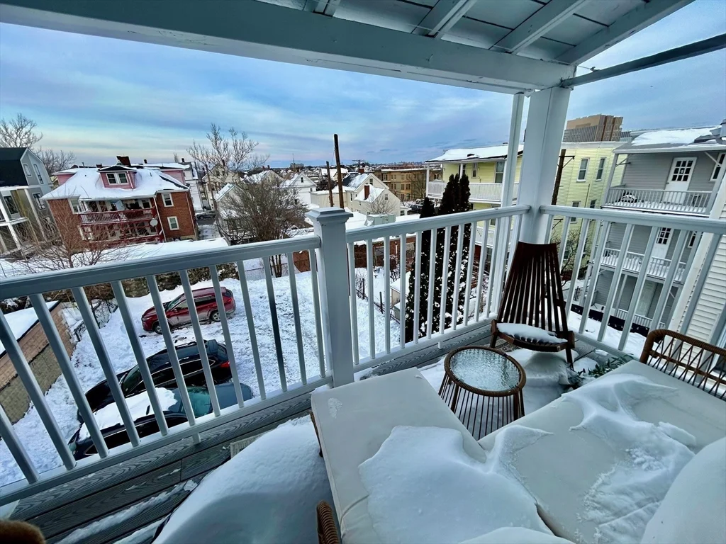 2 bed, 1 bath apartment for rent at 11 Heath Unit 3, Somerville — photo 4 of 15