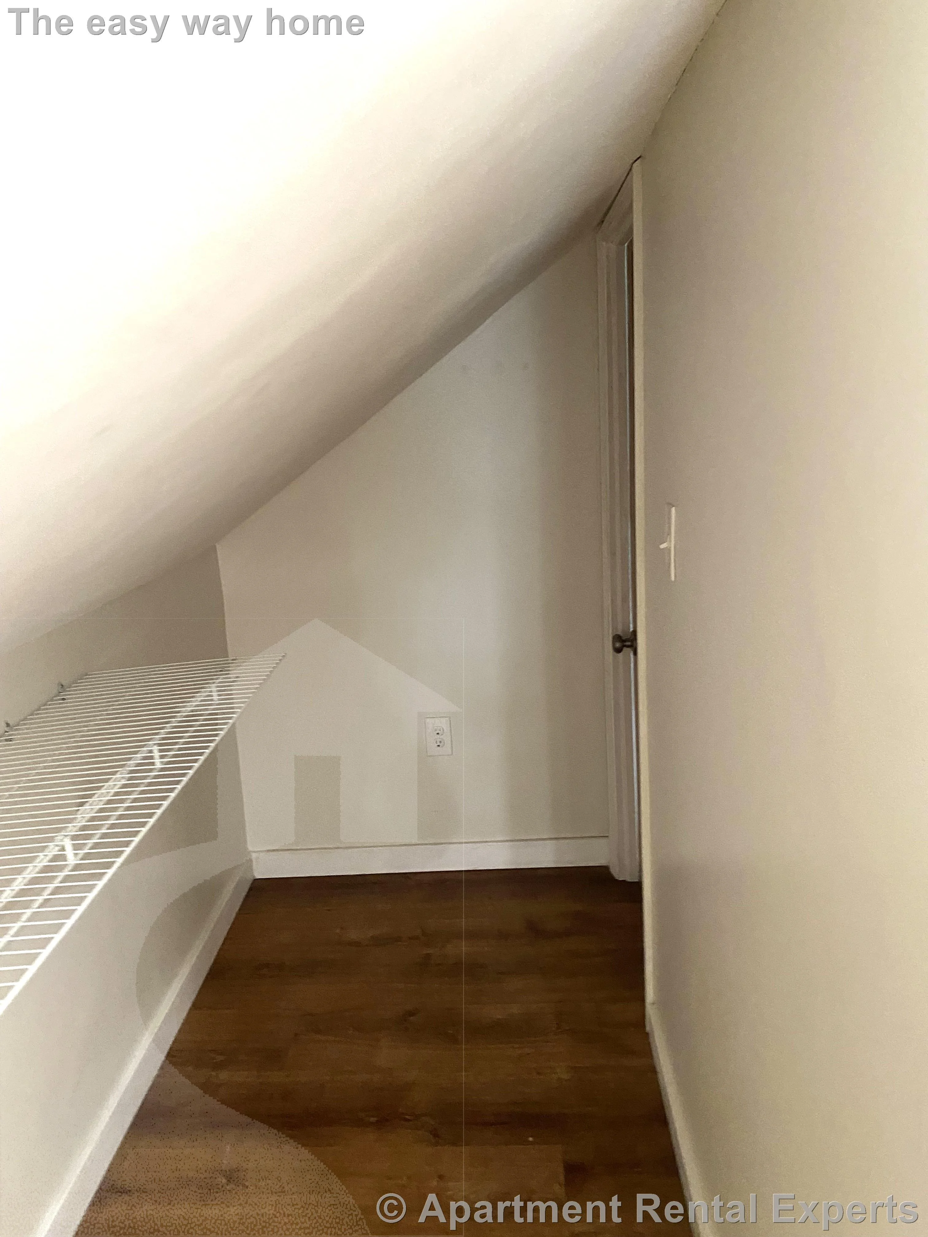 3 bed, 1 bath apartment for rent at 11 Henry St Unit 2, Winter Hill — photo 8 of 11