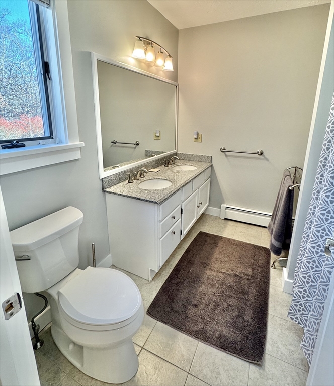 4 bed, 2 bath apartment for rent at 11 High Meadow, Oak Bluffs — photo 21 of 41