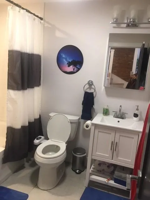 4 bed, 3 bath apartment for rent at 11 Highland Park Ave Unit 2, Roxbury — photo 5 of 13