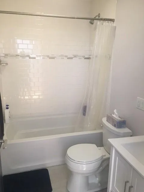 4 bed, 3 bath apartment for rent at 11 Highland Park Ave Unit 2, Roxbury — photo 10 of 13