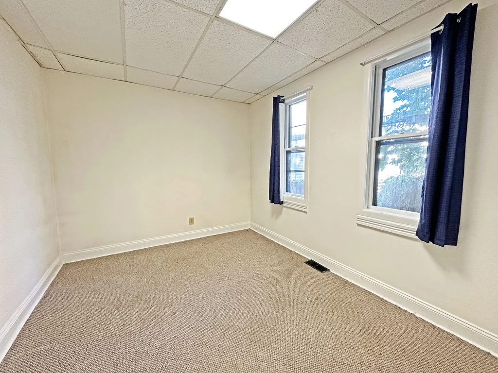 1 bed, 1 bath apartment for rent at 11 Highland Park Unit 1, Newtonville — photo 10 of 11