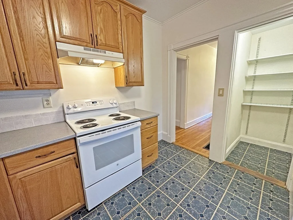 1 bed, 1 bath apartment for rent at 11 Highland Park Unit 1, Newtonville — photo 7 of 11