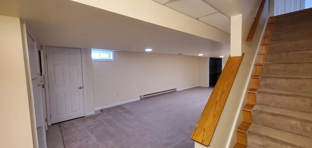 3 bed, 2 bath apartment for rent at 11 Highlandview Ave Unit 11, Winchester — photo 20 of 24
