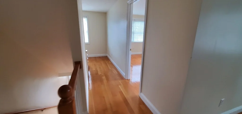 3 bed, 2 bath apartment for rent at 11 Highlandview Ave Unit 11, Winchester — photo 9 of 24