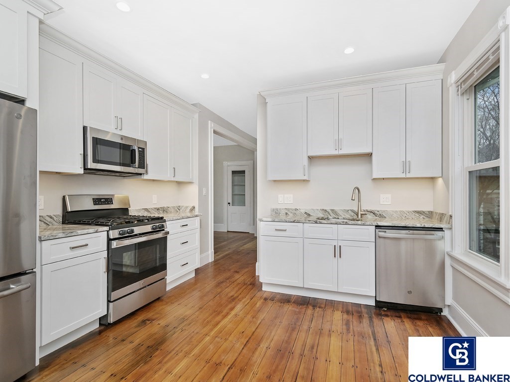 2 bed, 1 bath apartment for rent at 11 Hillside St Unit 2, Mission Hill — photo 8 of 16