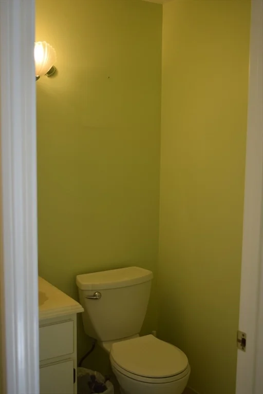 3 bed, 2 bath apartment for rent at 11 Hilltop Ln Unit 11, Easton — photo 15 of 31