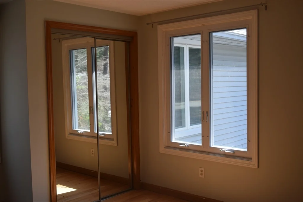 3 bed, 2 bath apartment for rent at 11 Hilltop Ln Unit 11, Easton — photo 26 of 31