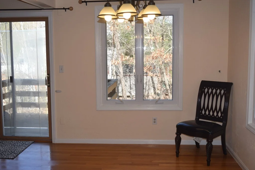 3 bed, 2 bath apartment for rent at 11 Hilltop Ln Unit 11, Easton — photo 6 of 31