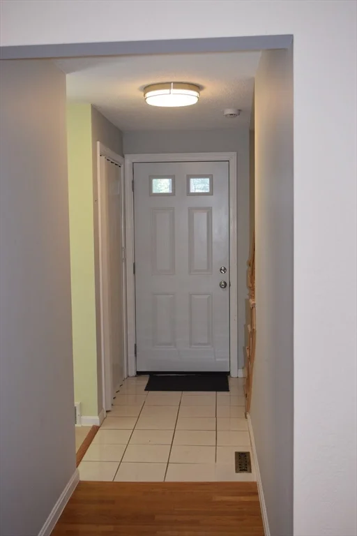 3 bed, 2 bath apartment for rent at 11 Hilltop Ln Unit 11, Easton — photo 7 of 31