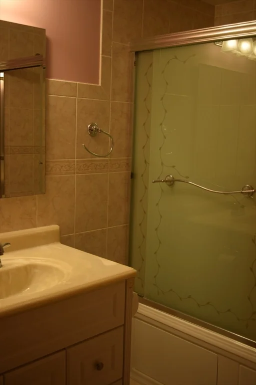 3 bed, 2 bath apartment for rent at 11 Hilltop Ln Unit 11, Easton — photo 22 of 31