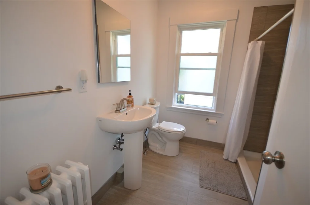 2 bed, 2 bath apartment for rent at 11 Hobson St Unit 2, Brighton — photo 23 of 36