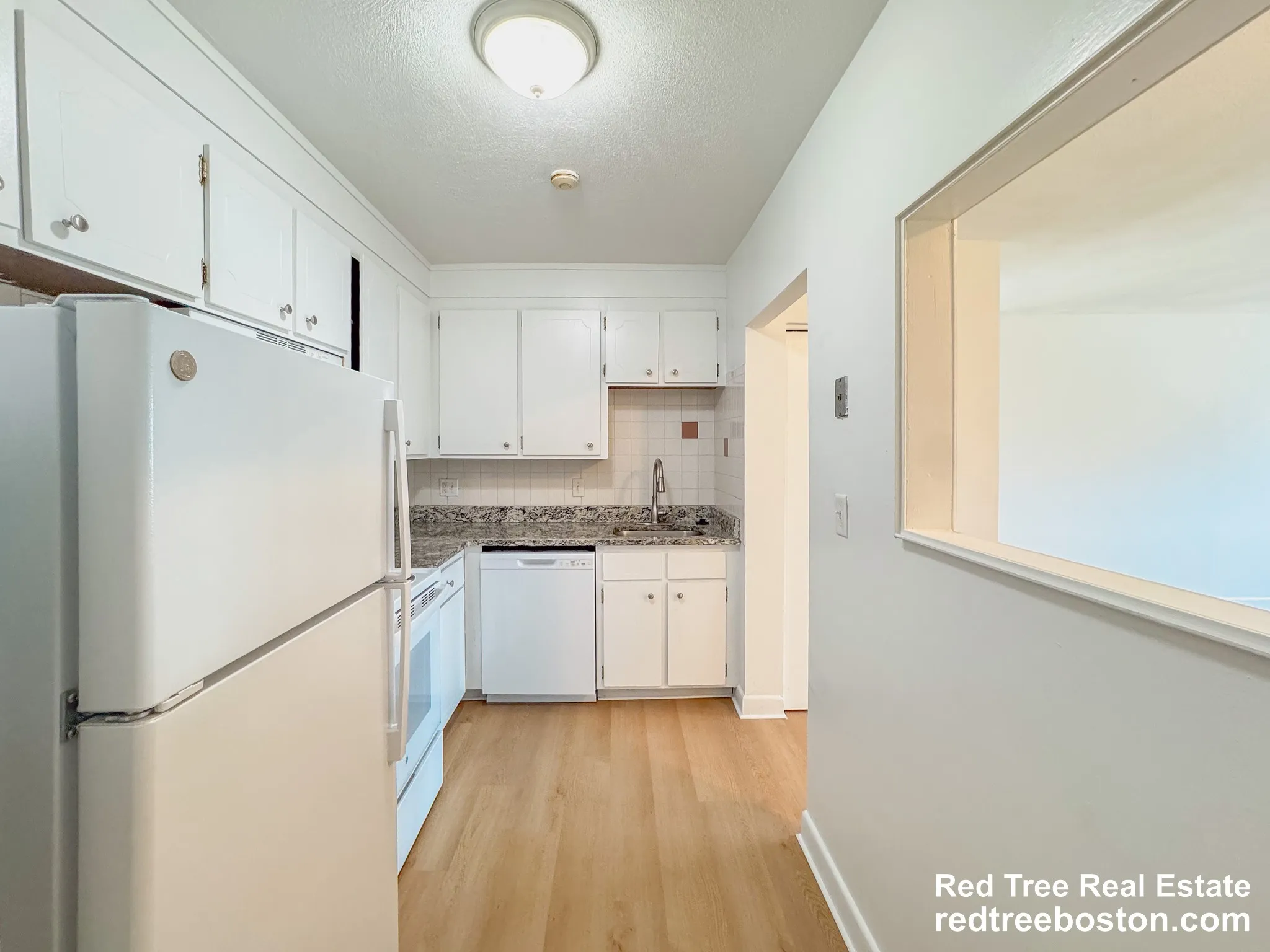 2 bed, 1 bath apartment for rent at 11 Hodges Ave Unit 1, North Quincy — photo 7 of 20