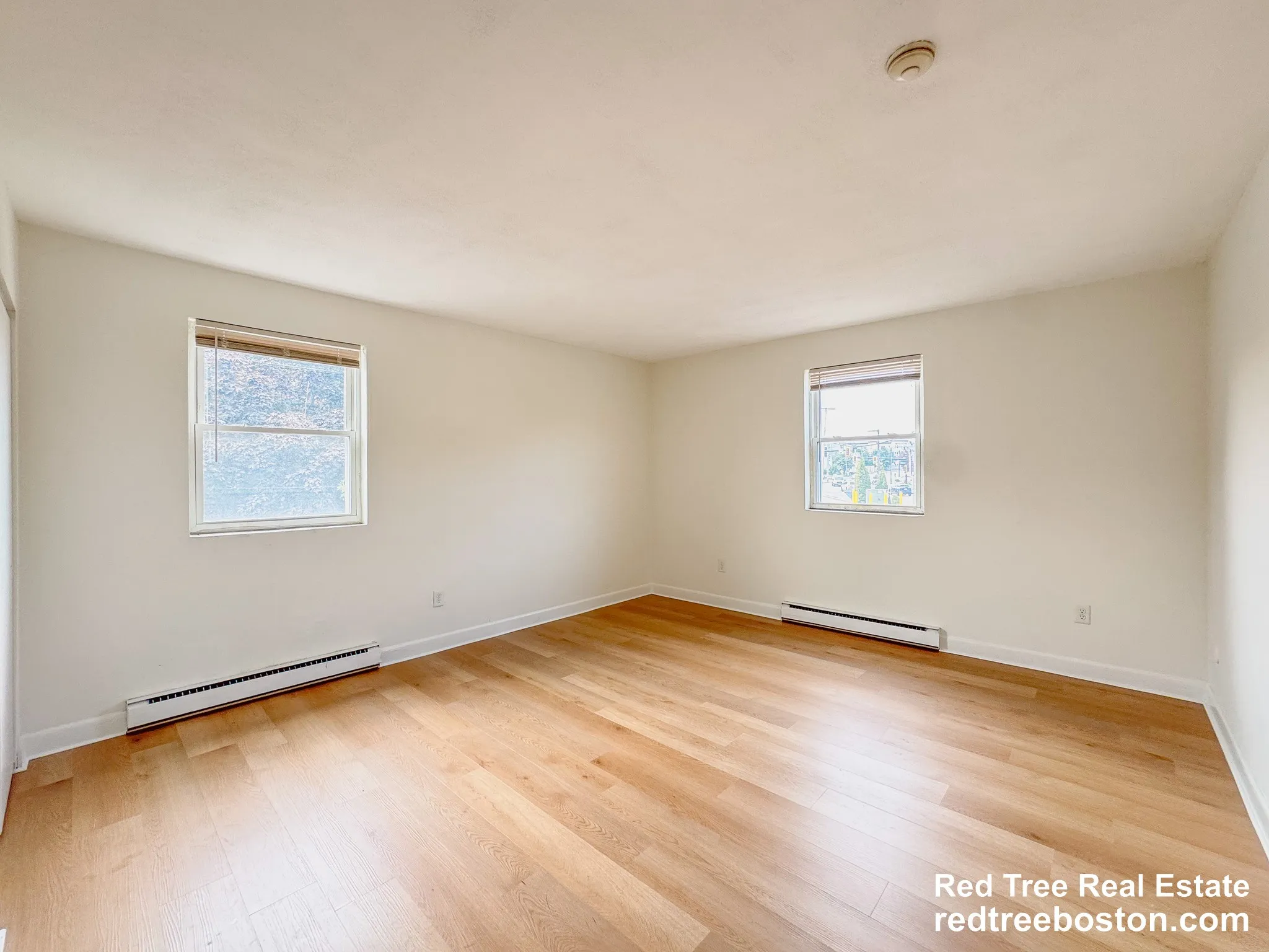 2 bed, 1 bath apartment for rent at 11 Hodges Ave Unit 1, North Quincy — photo 8 of 20