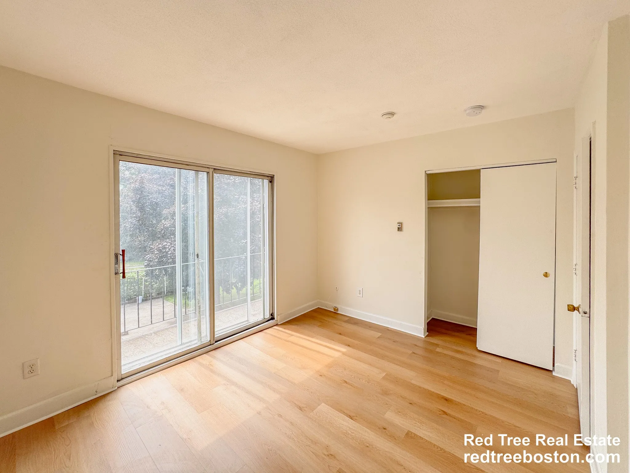 2 bed, 1 bath apartment for rent at 11 Hodges Ave Unit 1, North Quincy — photo 16 of 20
