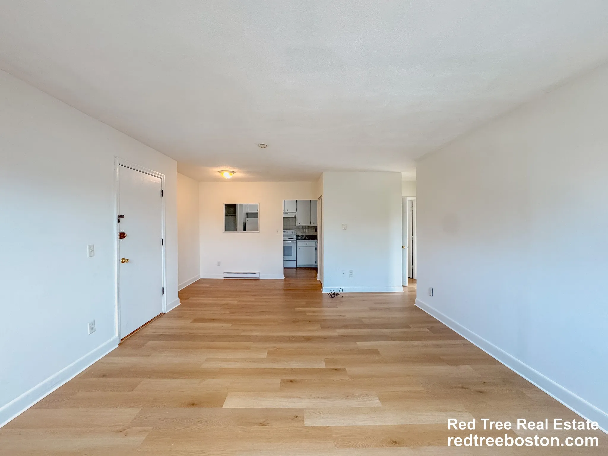 2 bed, 1 bath apartment for rent at 11 Hodges Ave Unit 1, North Quincy