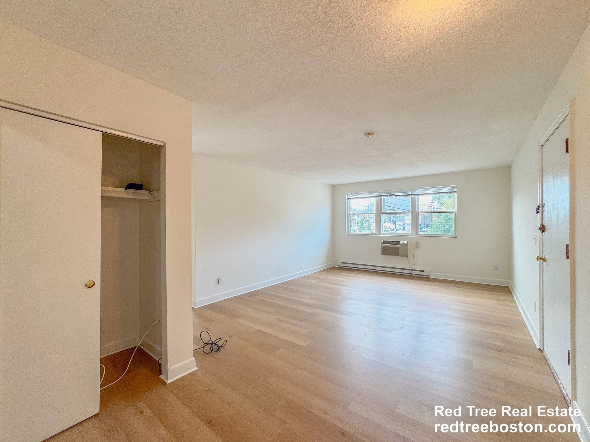 2 bed, 1 bath apartment for rent at 11 Hodges Ave Unit 1, North Quincy — photo 4 of 20