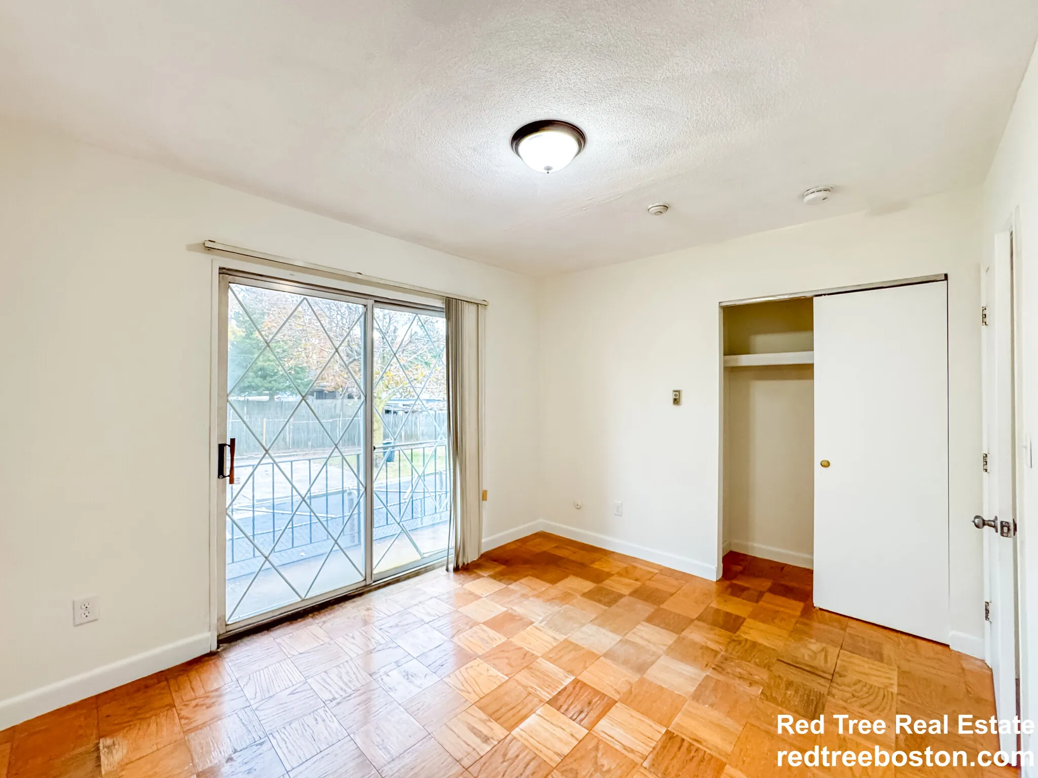 2 bed, 1 bath apartment for rent at 11 Hodges Ave Unit 12, North Quincy — photo 11 of 16