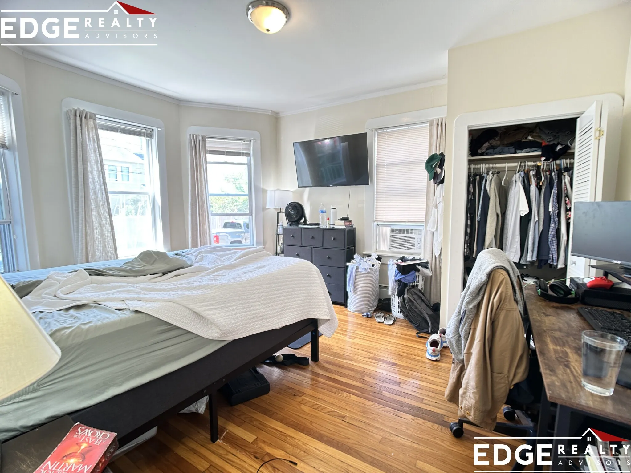 3 bed, 1 bath apartment for rent at 11 Holton St Unit 1, Allston — photo 5 of 9
