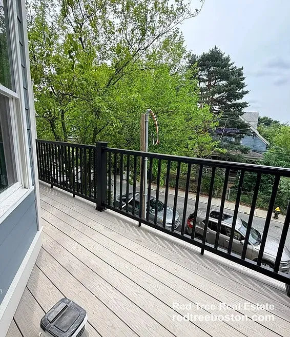 3 bed, 2 bath apartment for rent at 11 Holton St Unit 2, Allston — photo 7 of 7