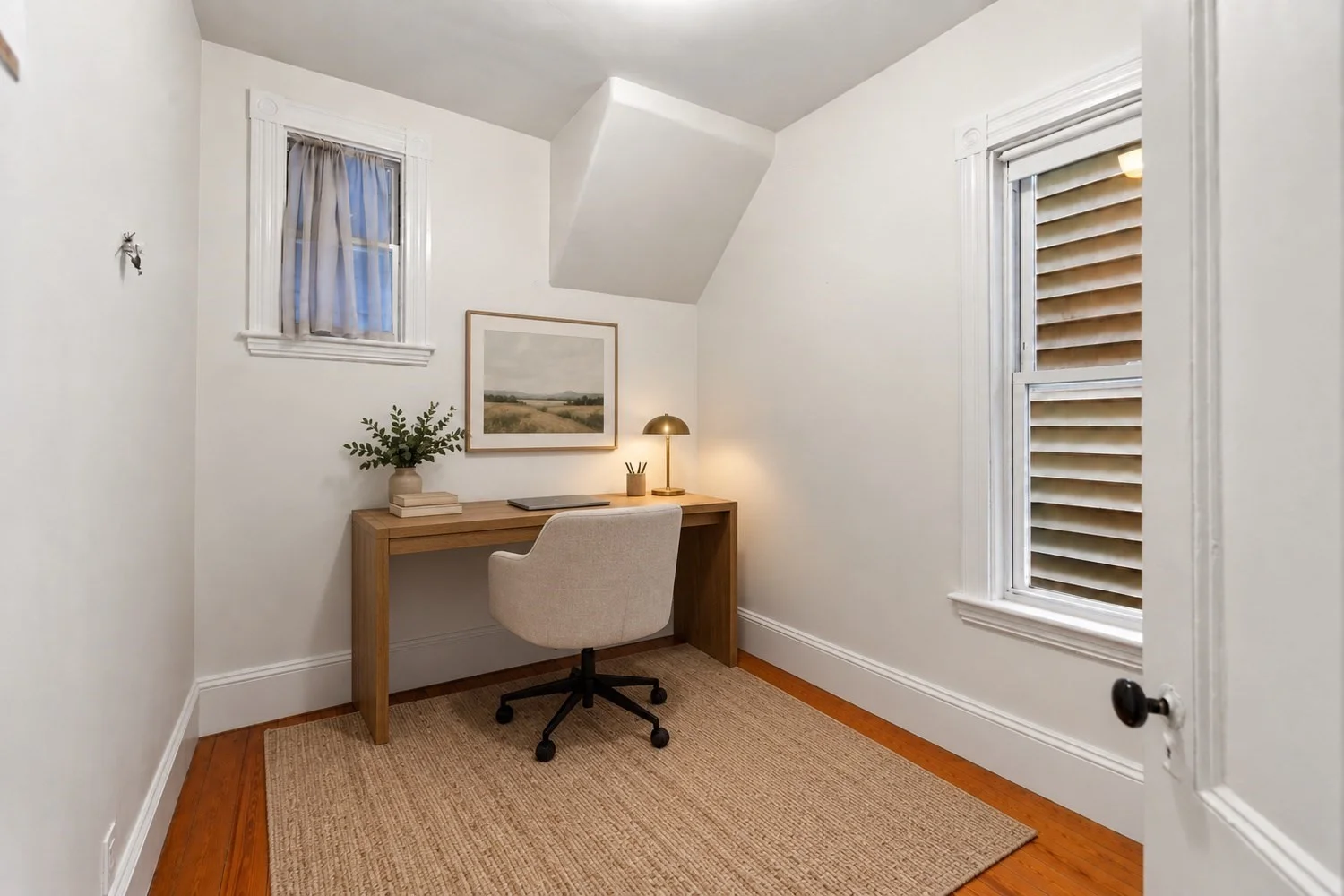 2 bed, 1 bath apartment for rent at 11 Howard St Unit 1, Riverside — photo 7 of 9