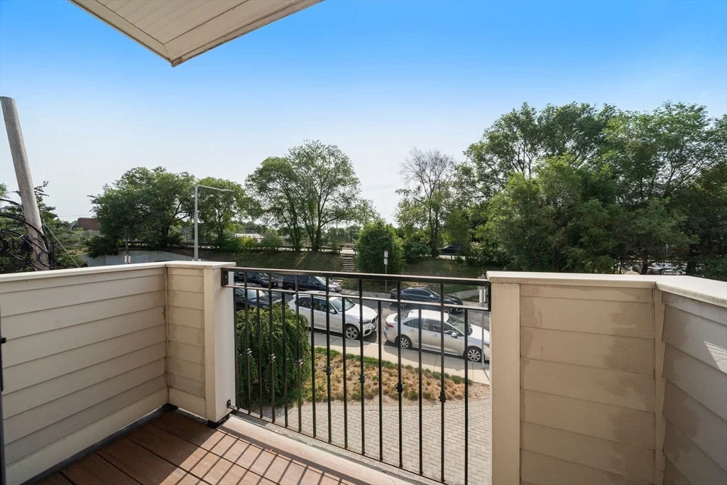 2 bed, 2 bath apartment for rent at 11 Howell St Unit 2, Dorchester — photo 17 of 25