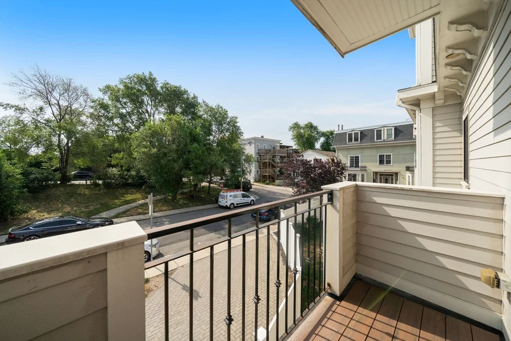 2 bed, 2 bath apartment for rent at 11 Howell St Unit 2, Dorchester — photo 18 of 25