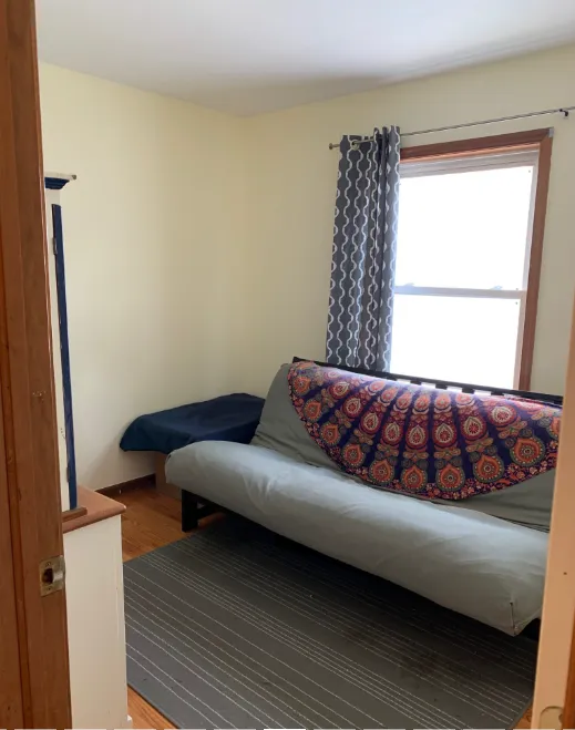 3 bed, 1 bath apartment for rent at 11 Irving St Unit 2, West Medford — photo 5 of 10