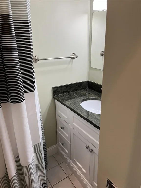 1 bed, 1 bath apartment for rent at 11 Irving St Unit 3, Beacon Hill — photo 9 of 10
