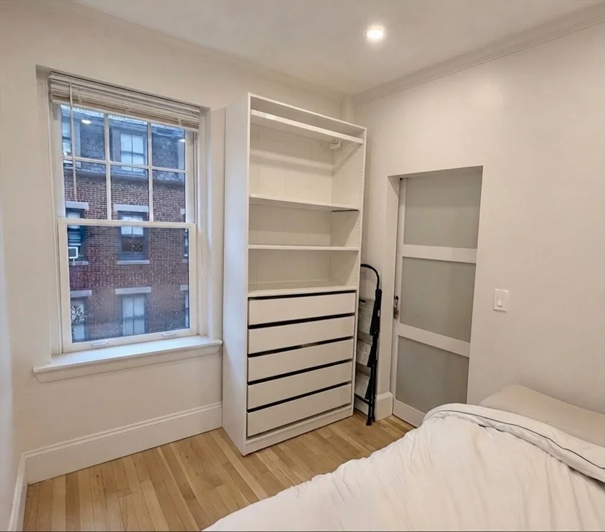 1 bed, 1 bath apartment for rent at 11 Irving St Unit 6, Beacon Hill — photo 3 of 6