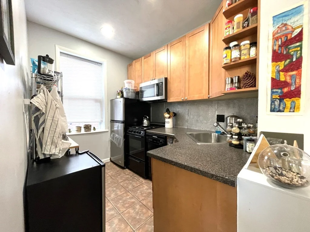 1 bed, 1 bath apartment for rent at 11 Irving St Unit 7, Beacon Hill