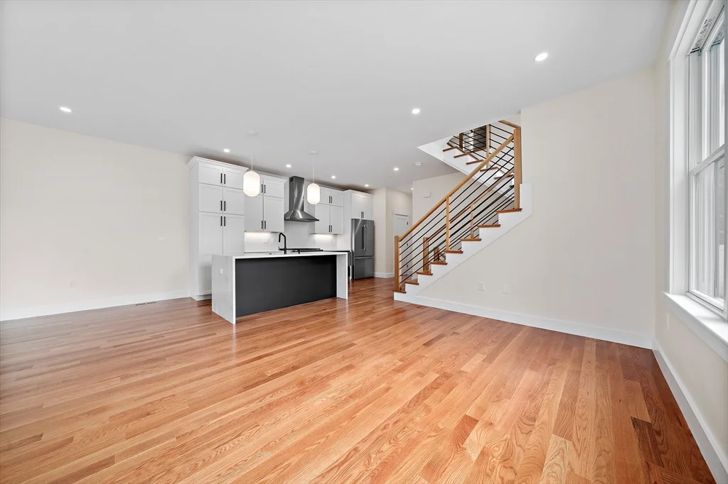 4 bed, 3 bath apartment for rent at 11 Jasset St Unit 11, Nonantum — photo 12 of 42