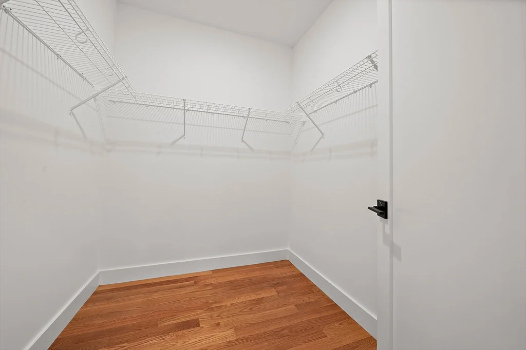4 bed, 3 bath apartment for rent at 11 Jasset St Unit 11, Nonantum — photo 18 of 42