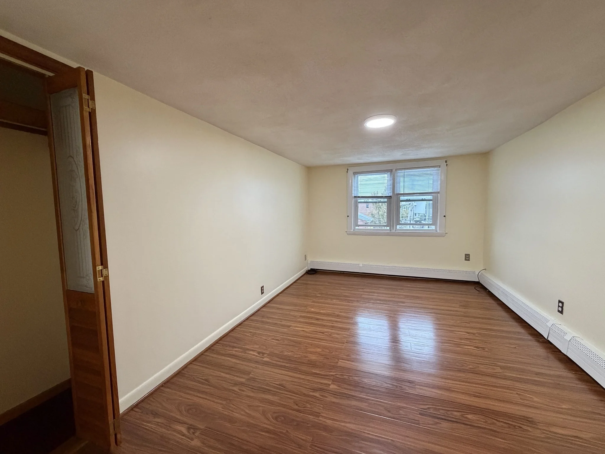 3 bed, 1 bath apartment for rent at 11 Jefferson St Unit 3, Wellington-Harrington — photo 8 of 13