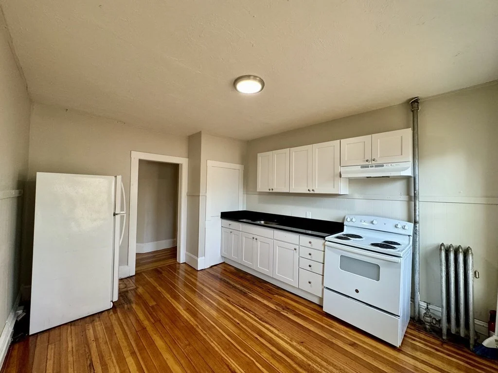 2 bed, 1 bath apartment for rent at 11 John St Unit 1, Attleboro — photo 16 of 16