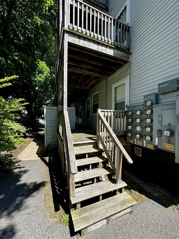 1 bed, 1 bath apartment for rent at 11 John St Unit 10, Attleboro — photo 5 of 14