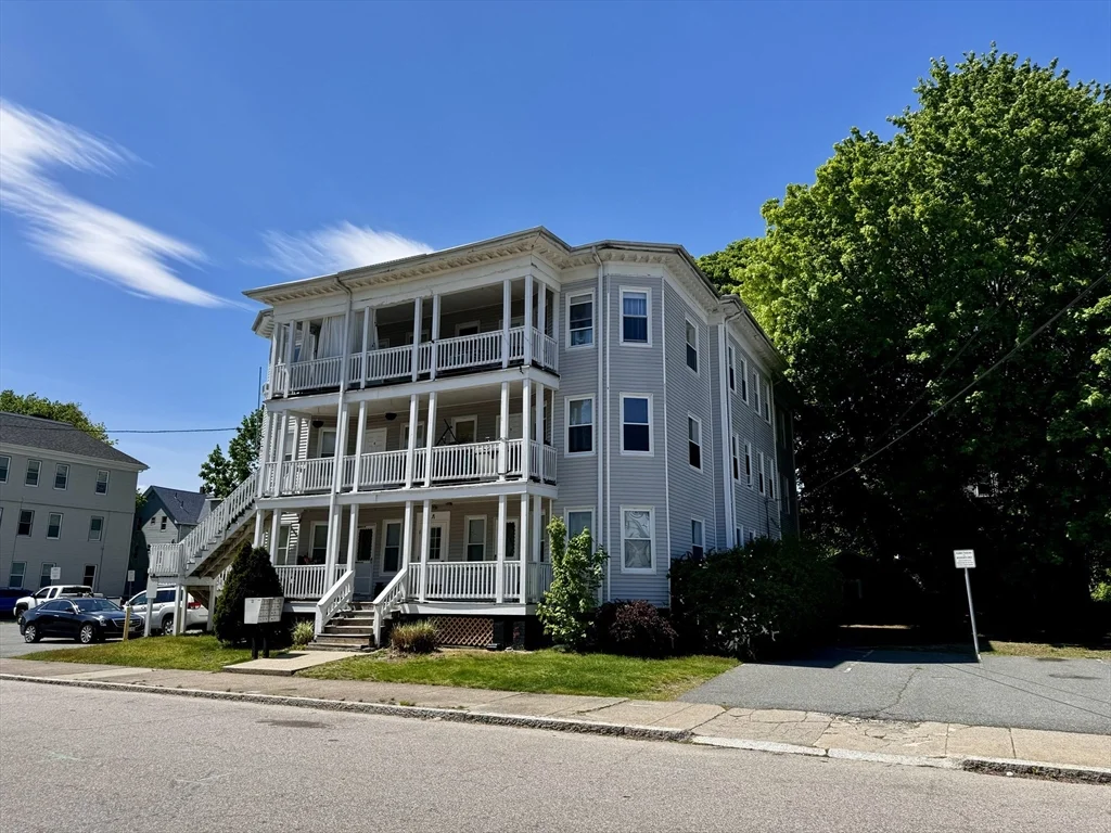 1 bed, 1 bath apartment for rent at 11 John St Unit 12A, Attleboro