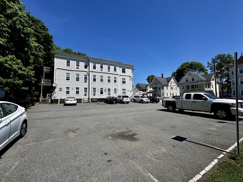 1 bed, 1 bath apartment for rent at 11 John St Unit 12A, Attleboro — photo 4 of 12