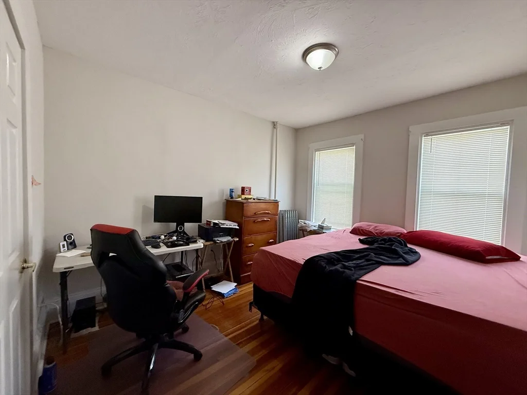 2 bed, 1 bath apartment for rent at 11 John St Unit 4, Attleboro — photo 8 of 13