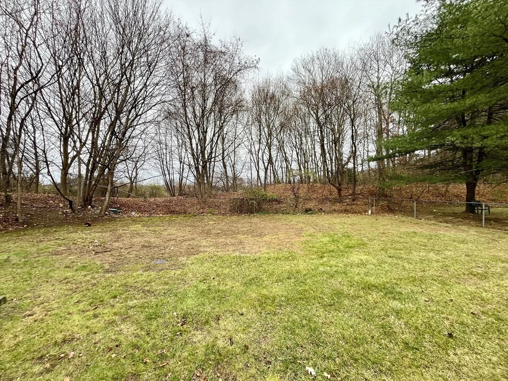 2 bed, 1 bath apartment for rent at 11 Jones Landing Unit B, Walpole — photo 16 of 18